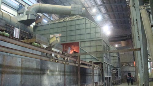 鑄造廠電爐煙氣克星 高效布袋(dài)除塵器問世 鑄造廠電爐煙氣克(kè)星 高效布袋除塵器問世