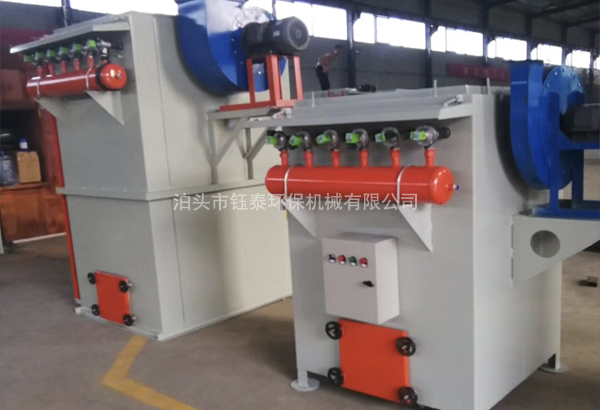 120袋脈衝除塵器（qì）