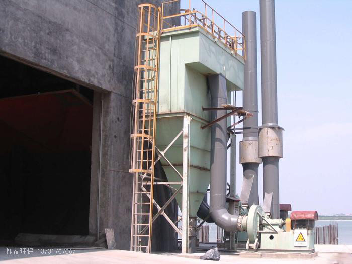 防止除塵器灰鬥內粉塵搭橋堵灰