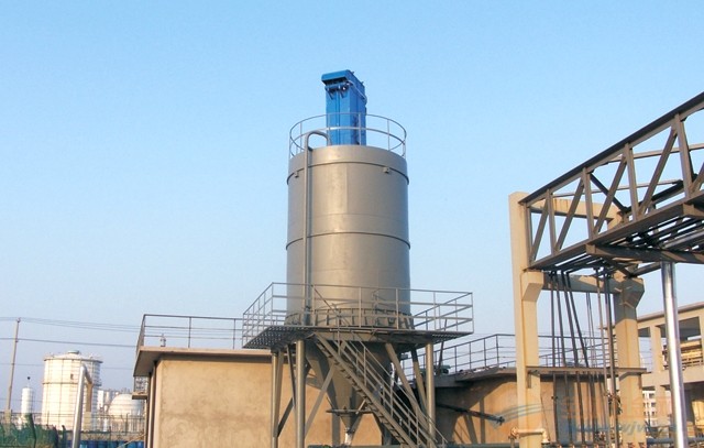 山西介休劉經理定購MC-24倉(cāng)頂布袋除塵器已發貨 山西介休劉經理定購MC-24倉頂布袋除(chú)塵器已發貨