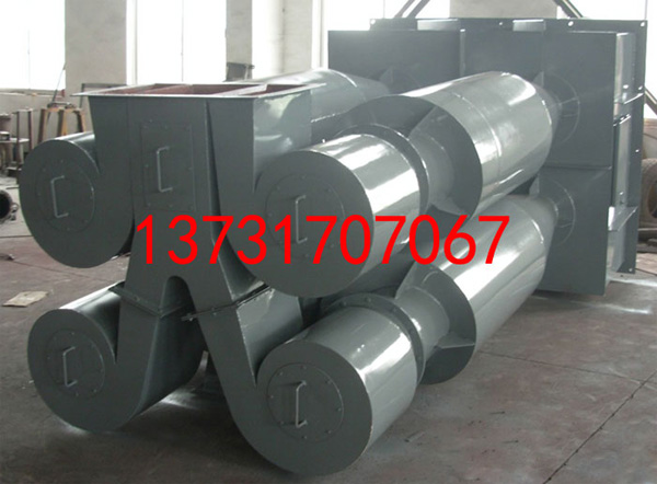 噴砂機(jī)一級旋(xuán)風除塵器需要設計防磨措施 噴(pēn)砂機一(yī)級旋風除塵器需要設計防(fáng)磨措施